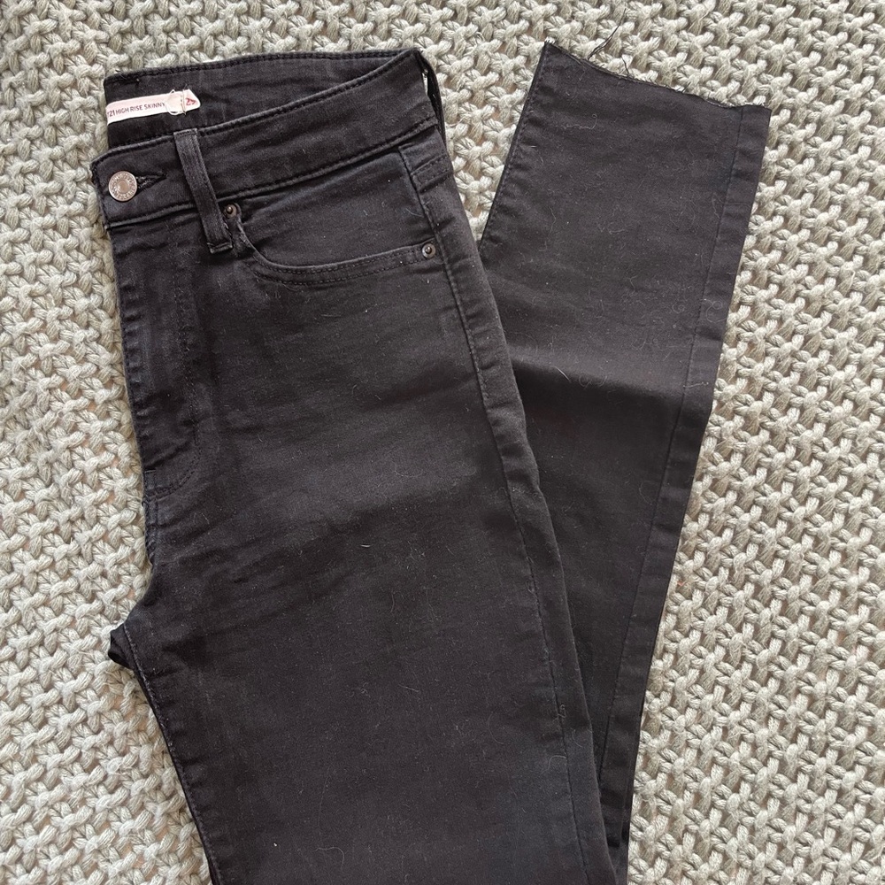 Levi's Women's Dark Jeans